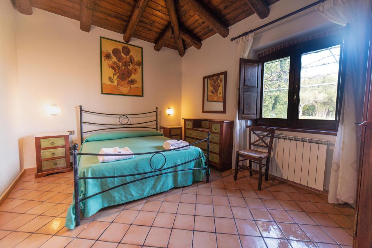 Affittacamere Pie' d'Ulivo Bosco  Esterno foto