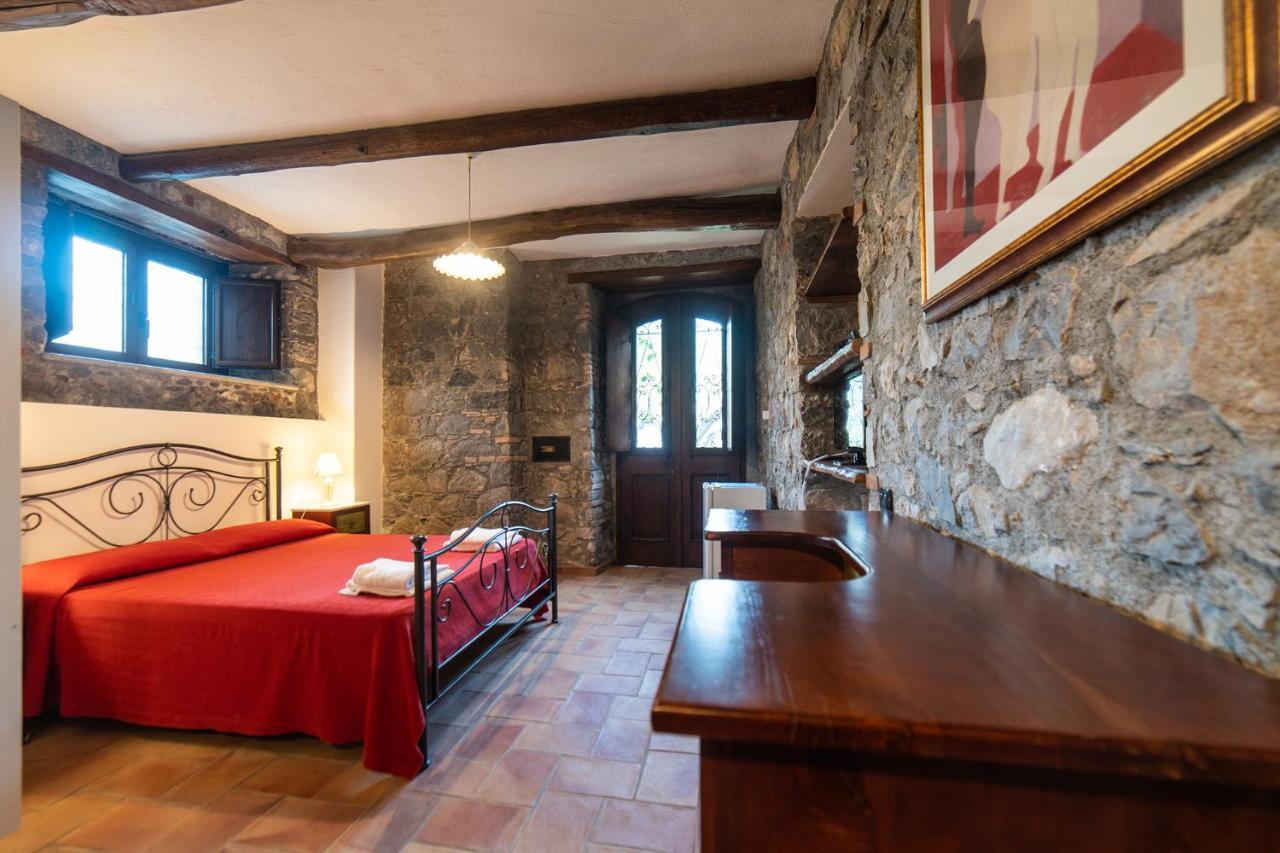 Affittacamere Pie' d'Ulivo Bosco  Esterno foto